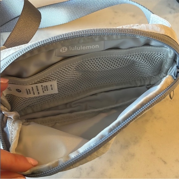 lululemon athletica Gray Crossbody Bag - Picture 2 of 2